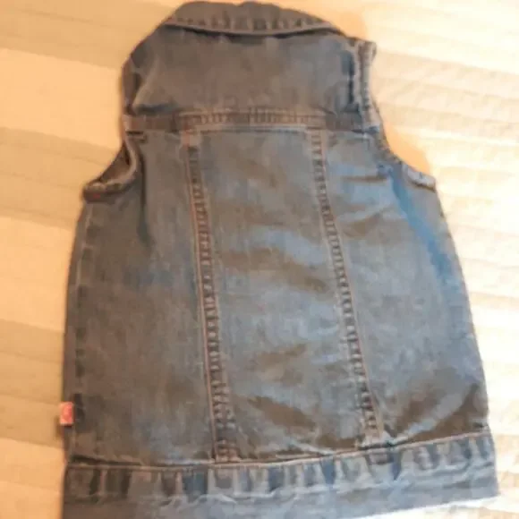Sophia & Sam Denim Vest Size 18 mth Embroidered Butterflies Buttons Up - Picture 2 of 7